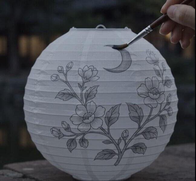 Moonlight Lantern Garden Comes Alive